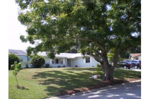 131 Briarwood Ln, Cocoa, FL 32926, Sold 03/31/14