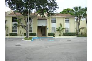 586 N Wickham Rd, Melbourne, FL 32935, Sold 04/29/14