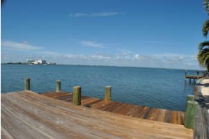 530 Brightwaters Dr, Cocoa Beach, FL 32931, Sold 04/25/14