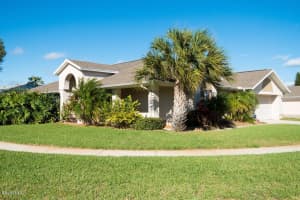 2070 Bottlebrush Dr, Melbourne, FL 32935, Sold 09/05/14