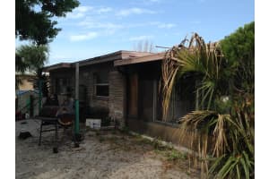 3216 Plummer Cir, Melbourne, FL 32901, Sold 09/10/14