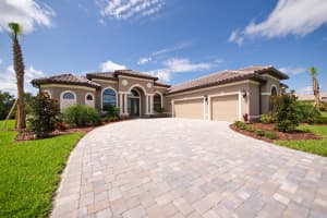 941 Hialeah St, Rockledge, FL 32955, Sold 10/13/14