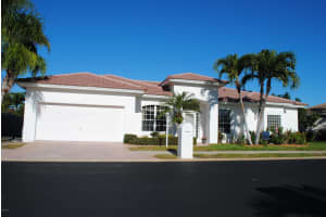 282 Sanibel Way, Melbourne Beach, FL 32951, Sold 04/01/15
