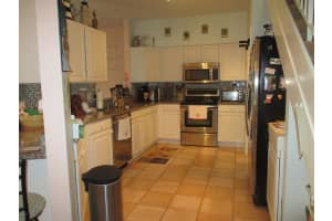 242 Seaview St, Melbourne Beach, FL 32951, Sold 10/31/16