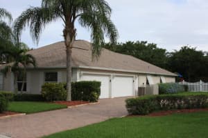 910 Maple Ridge Dr, Merritt Island, FL 32952, Sold 04/30/15