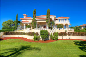 143 Lansing Island Dr, Satellite Beach, FL 32937, Sold 09/18/15