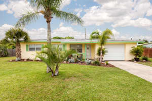 327 Harbor Dr, Cape Canaveral, FL 32920, Sold 09/25/15