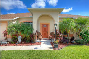 454 Hiking Tr, West Melbourne, FL 32904, Sold 09/08/15