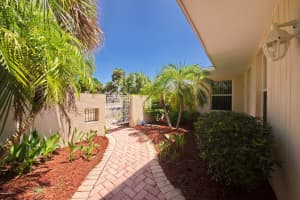 2016 S River Rd, Melbourne Beach, FL 32951, Sold 01/08/16