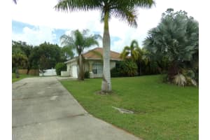 3610 Carriage Gate Dr, Melbourne, FL 32904, Sold 10/29/15