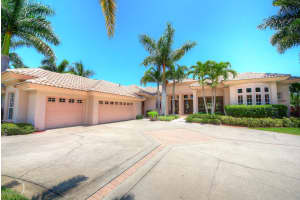 212 Lansing Island Dr, Satellite Beach, FL 32937, Sold 03/22/16