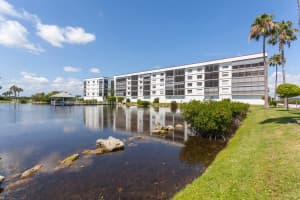 3613 S Banana River Blvd, Cocoa Beach, FL 32931, Sold 10/23/15