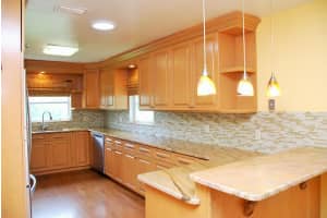 319 Harbor Dr, Cape Canaveral, FL 32920, Sold 01/19/16