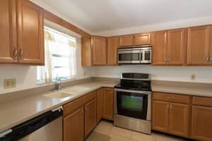 201 St Lucie Ln, Cocoa Beach, FL 32931, Sold 11/20/15