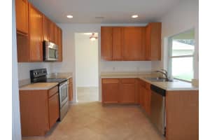 1268 Foxridge Pl, Melbourne, FL 32940, Sold 12/02/15