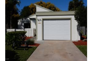 142 Woodside Dr, Melbourne, FL 32940, Sold 11/19/15