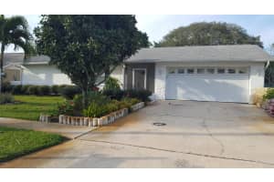 710 Oak Park Cir, Merritt Island, FL 32953, Sold 05/16/16