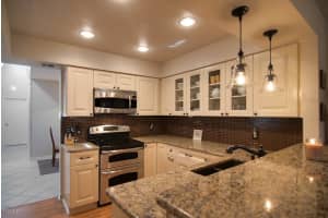 637 Jubilee St, Melbourne, FL 32940, Sold 04/27/16