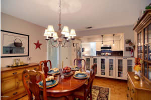 637 Jubilee St, Melbourne, FL 32940, Sold 04/27/16