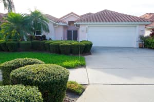 485 Carmel Dr, Melbourne, FL 32940, Sold 04/11/16