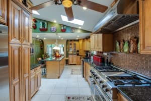 2585 S Courtenay Pkwy, Merritt Island, FL 32952, Sold 01/08/16