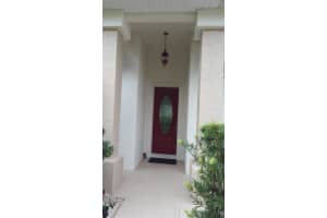 3150 Forest Creek Dr, Melbourne, FL 32901, Sold 01/07/16