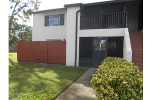 649 Ridge Club Dr, Melbourne, FL 32934, Sold 01/15/16