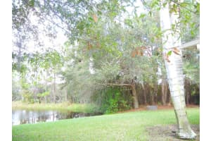 741 Falls Creek Dr, Melbourne, FL 32904, Sold 04/11/16