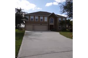 1828 Maeve Cir, West Melbourne, FL 32904, Sold 03/23/16
