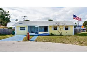 15 N Rosiland Ct, Merritt Island, FL 32952, Sold 04/08/16