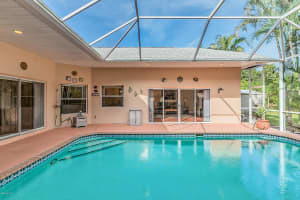 3241 Biscayne Dr, Merritt Island, FL 32953, Sold 03/21/16