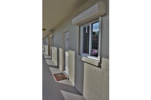 201 St Lucie Ln, Cocoa Beach, FL 32931, Sold 02/05/16