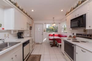 382 Coral Dr, Cape Canaveral, FL 32920, Sold 05/20/16