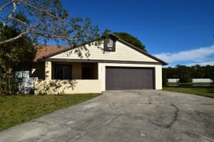 928 Barbados Ave, Melbourne, FL 32901, Sold 03/01/16