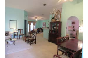 1664 Vista Lake Cir, Melbourne, FL 32904, Sold 07/29/16