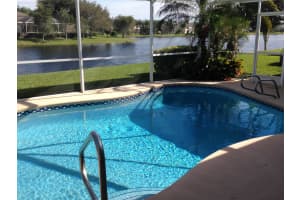 5912 Newbury Cir, Melbourne, FL 32940, Sold 04/29/16