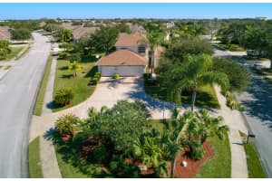 4266 Montreaux Ave, Melbourne, FL 32934, Sold 04/15/16