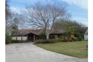 1278 Silver Lake Dr, Melbourne, FL 32940, Sold 05/25/16