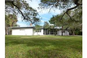 69 W Bay Dr, Cocoa Beach, FL 32931, Sold 03/29/16