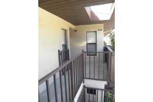 1051 Clearmont St NE, Palm Bay, FL 32905, Sold 05/16/16