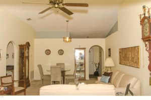 1635 Vista Lake Cir, Melbourne, FL 32904, Sold 06/14/16