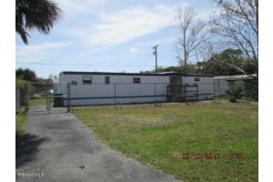 375 St Charles Ave, Merritt Island, FL 32953, Sold 04/29/16