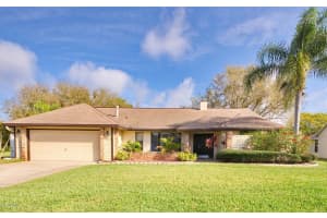 1272 Silver Lake Dr, Melbourne, FL 32940, Sold 05/06/16