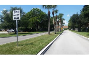 590 N Wickham Rd, Melbourne, FL 32935, Sold 05/19/16