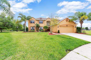 5225 Creekwood Dr, Melbourne, FL 32940, Sold 05/03/16