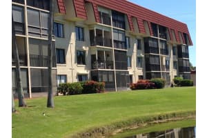 720 S Brevard Ave, Cocoa Beach, FL 32931, Sold 04/25/16