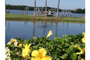 720 S Brevard Ave, Cocoa Beach, FL 32931, Sold 04/25/16