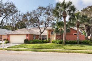 1813 Woodberry Cir, Melbourne, FL 32935, Sold 06/14/16