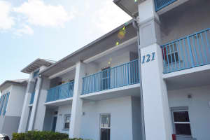 121 Portside Ave, Cape Canaveral, FL 32920, Sold 05/31/16