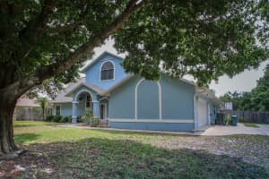 220 Joshua Pl, Merritt Island, FL 32953, Sold 12/29/16